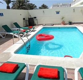 4 Bedroom Villa with Pool in Costa Teguise, Sleeps 6-8